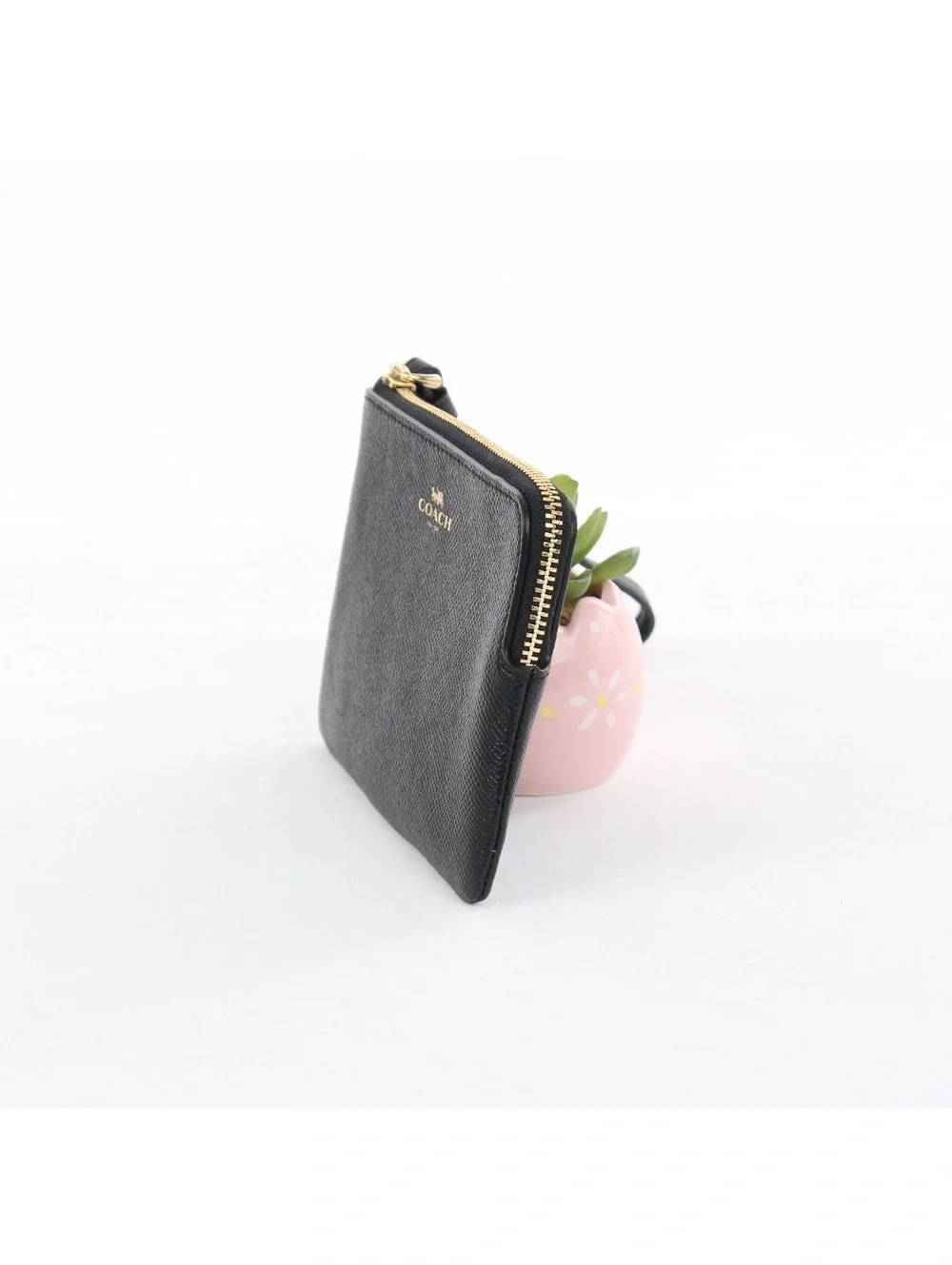 Coach F58032 Corner Zip Wristlet Black Crossgrain Leather